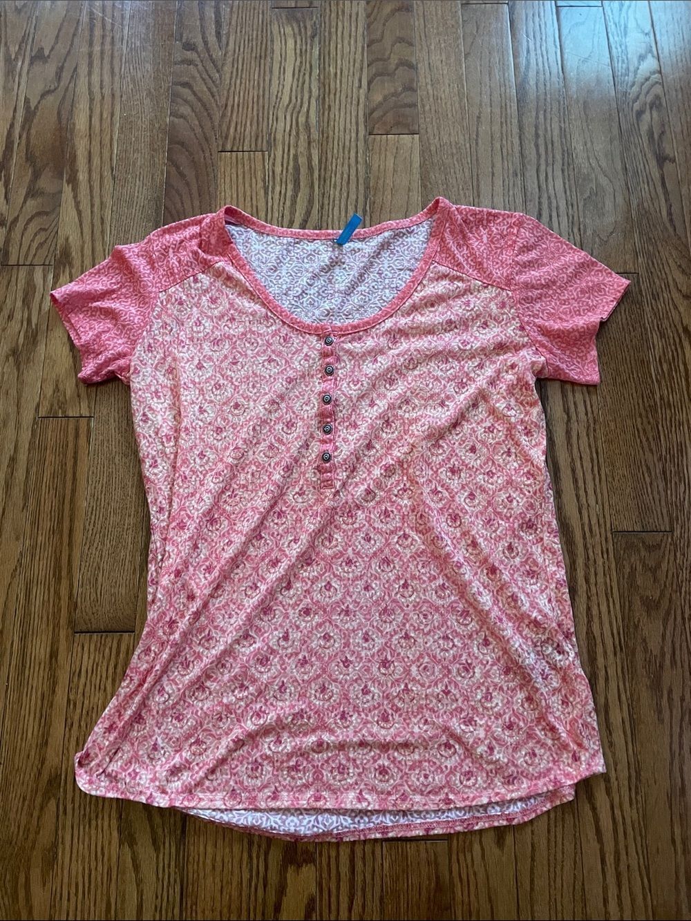 Kuhl Coral Short Sleeve Henley Shirt Women’s Sz Medium